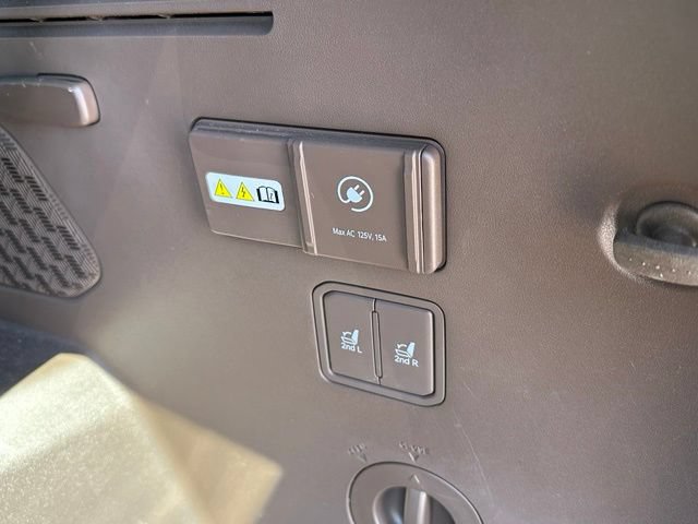 Used 2024 Kia EV9 GT-Line AWD/4WD image 13