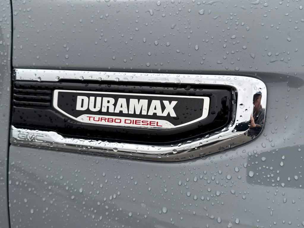 Used 2024 GMC Sierra 1500 Denali AWD/4WD image 10