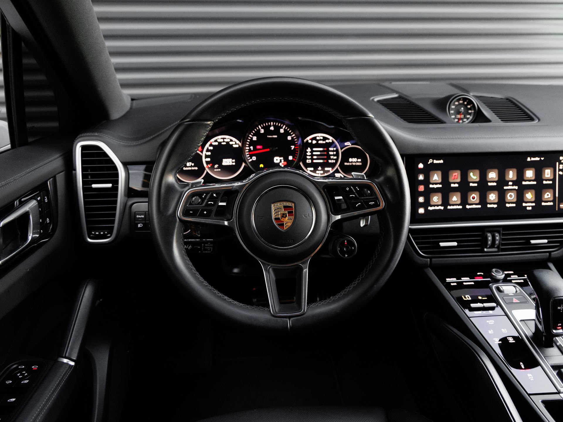 Certified 2023 Porsche Cayenne S AWD/4WD image 17