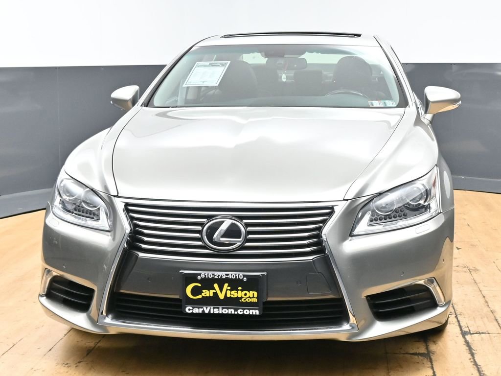 Used 2017 Lexus LS 460 AWD image 5
