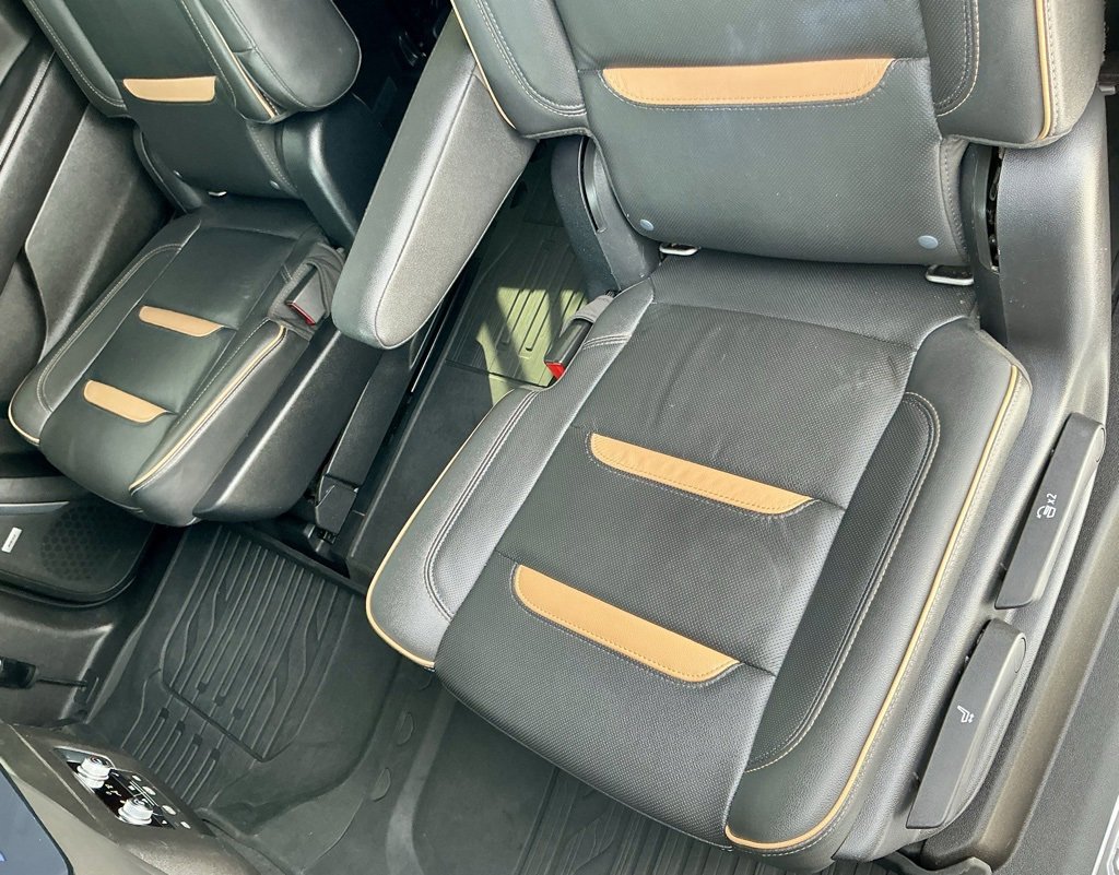 Used 2021 GMC Yukon XL AT4 w/ AT4 Premium Package image 35