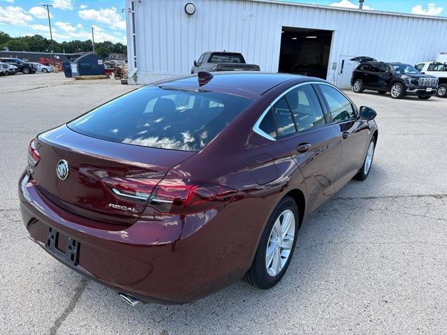 Used 2019 Buick Regal Preferred FWD image 5
