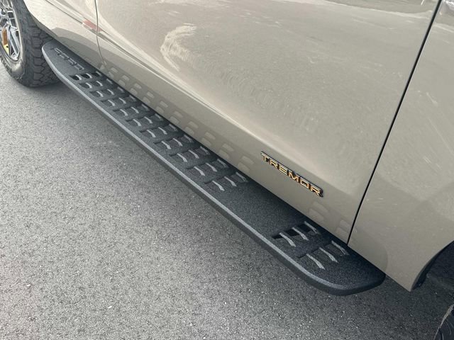 New 2026 Ford Expedition Tremor image 13