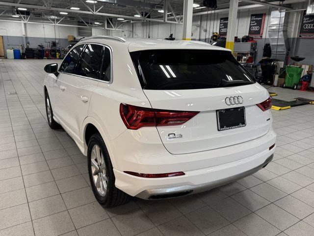 Certified 2023 Audi Q3 2.0T Premium w/ Convenience Package AWD/4WD image 7