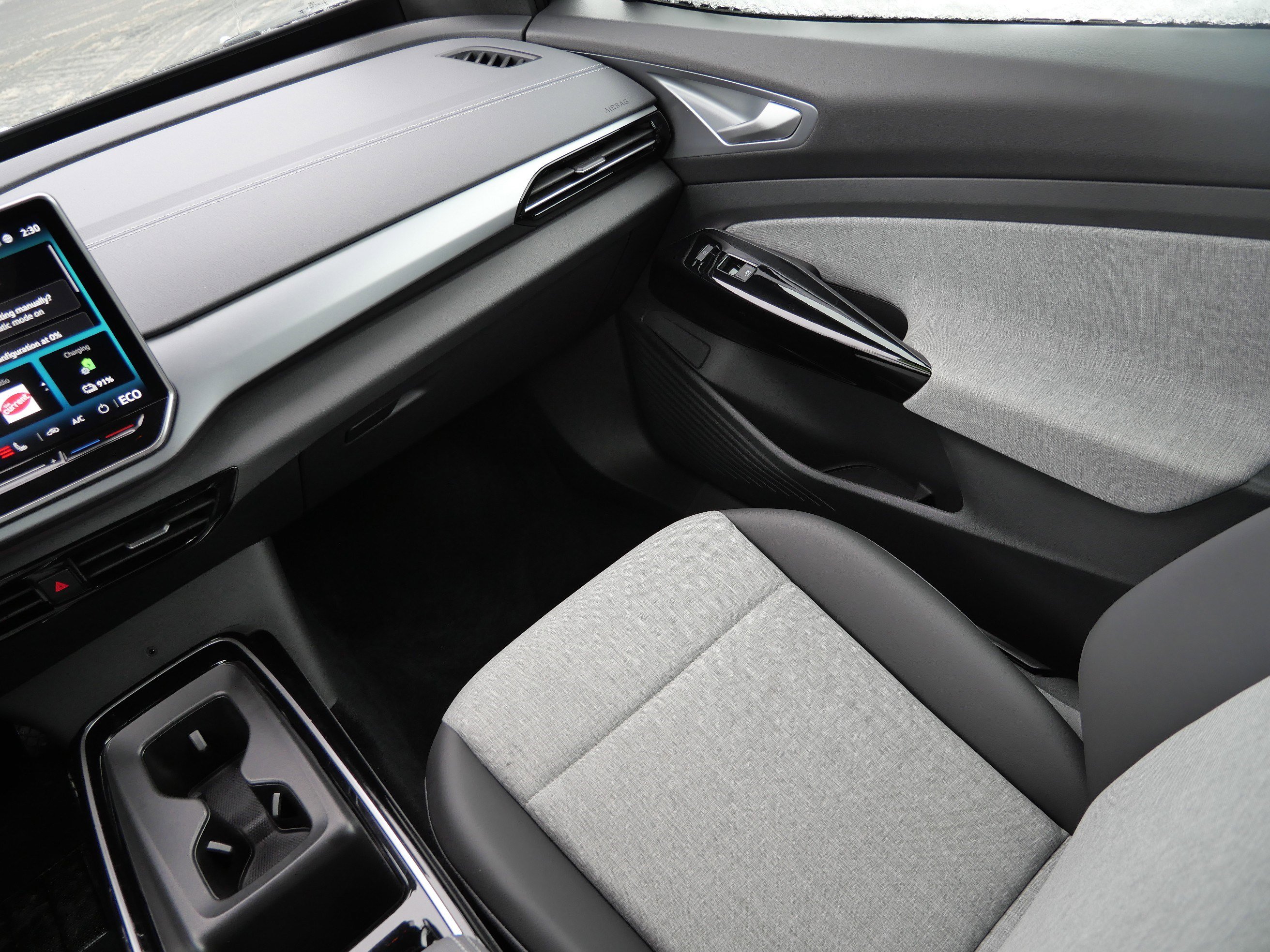 Certified 2025 Volkswagen ID.4 Pro image 11