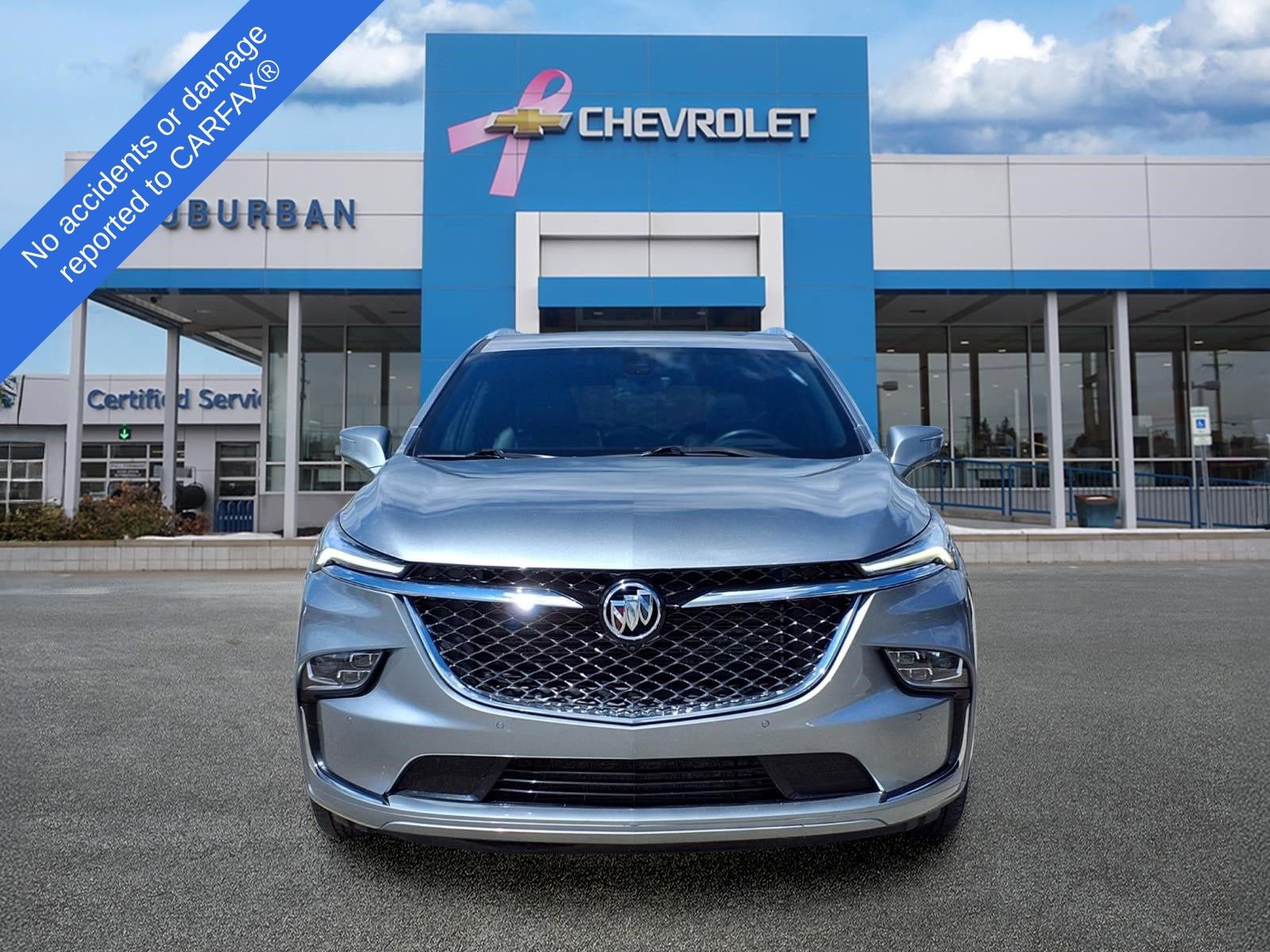 Used 2024 Buick Enclave Avenir w/ Avenir Technology Package AWD/4WD image 2