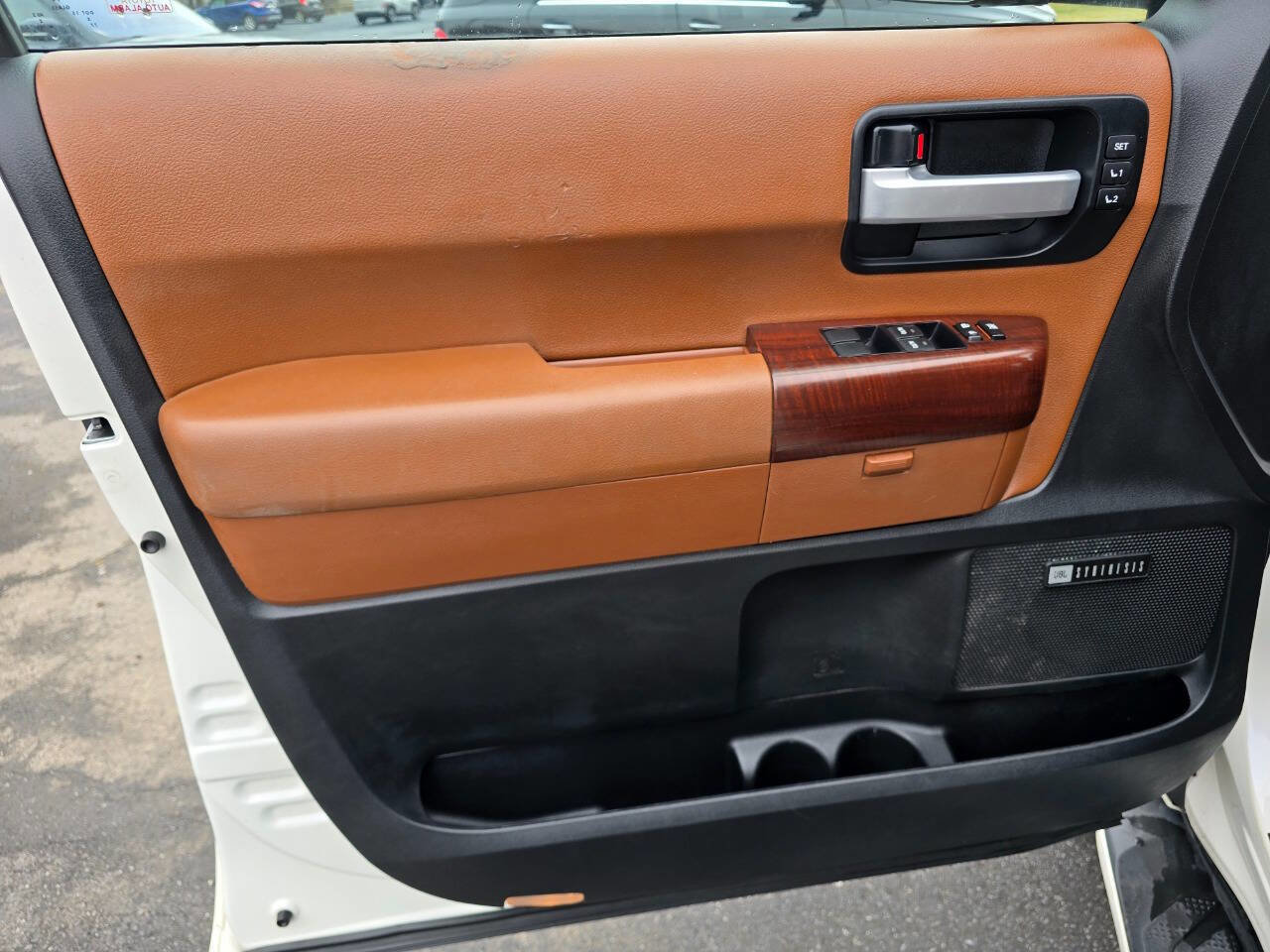 Used 2013 Toyota Sequoia Platinum image 13