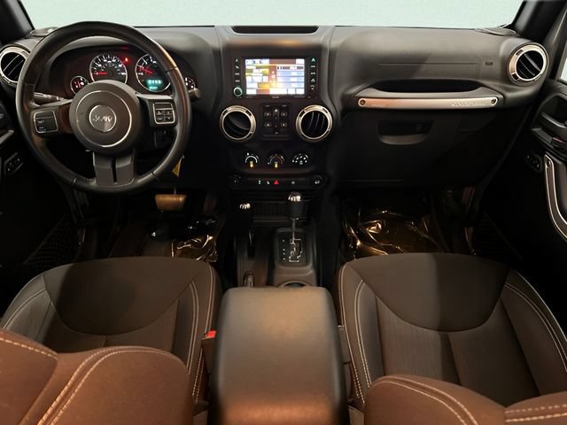 Used 2017 Jeep Wrangler Unlimited Sahara AWD/4WD image 13