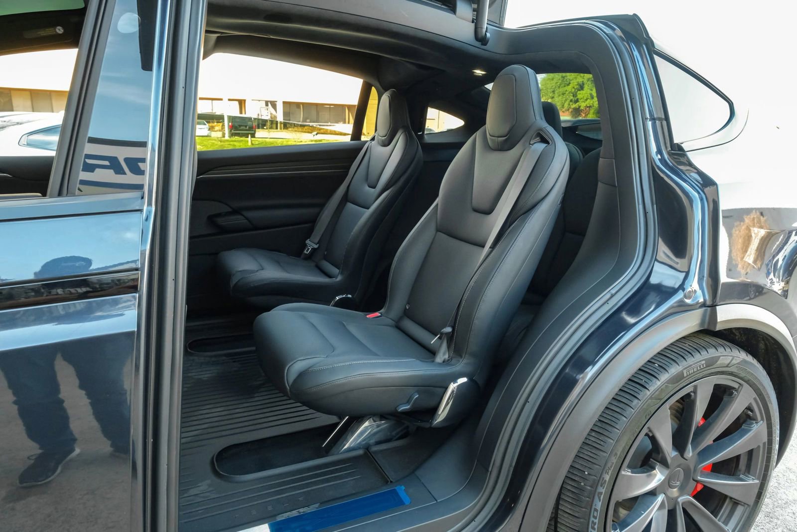 Used 2023 Tesla Model X Plaid image 65