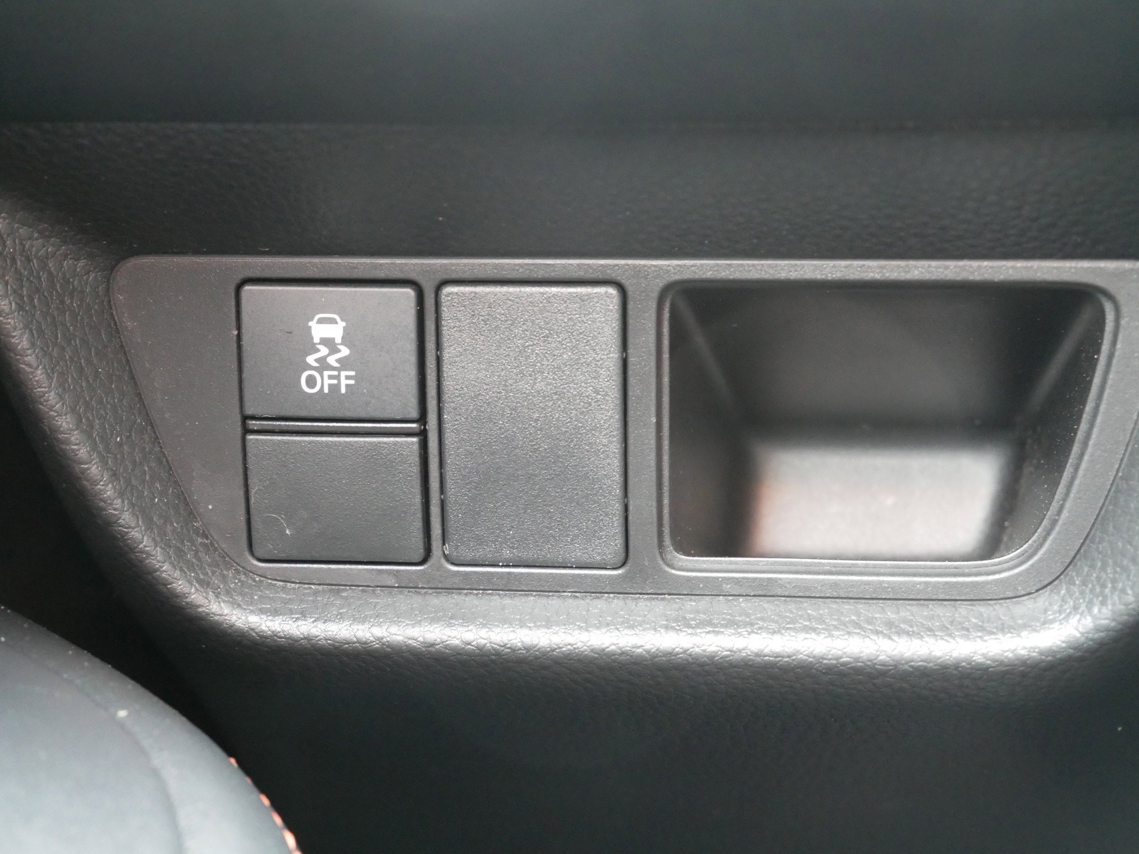 Certified 2024 Honda HR-V Sport image 27