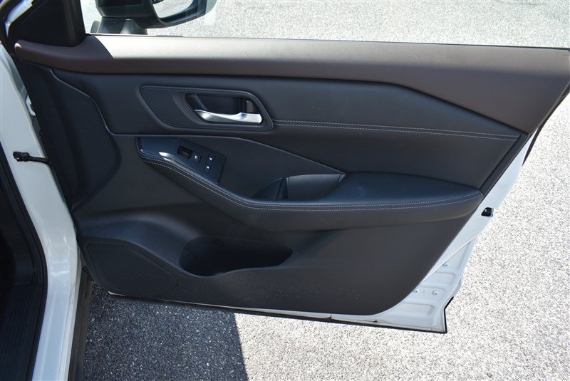 Used 2023 Nissan Rogue SV w/ SV Premium B Package AWD/4WD image 30