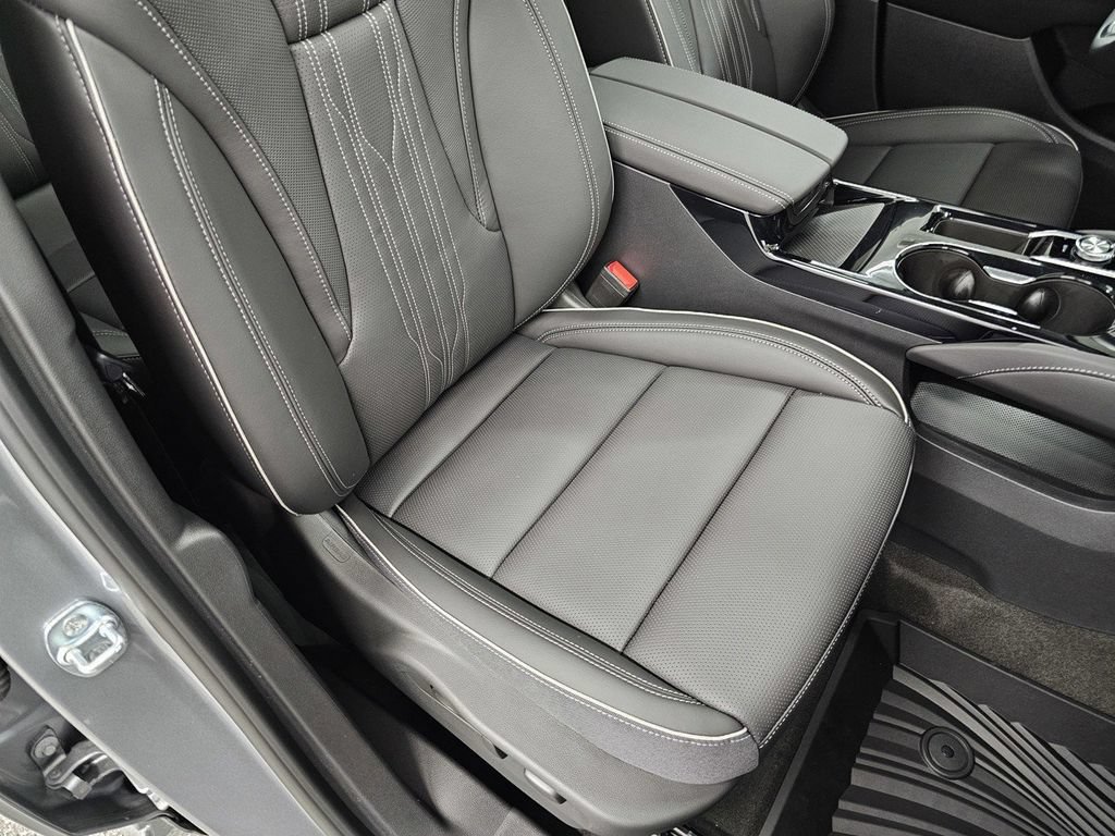 New 2026 Buick Envision Avenir AWD/4WD image 19