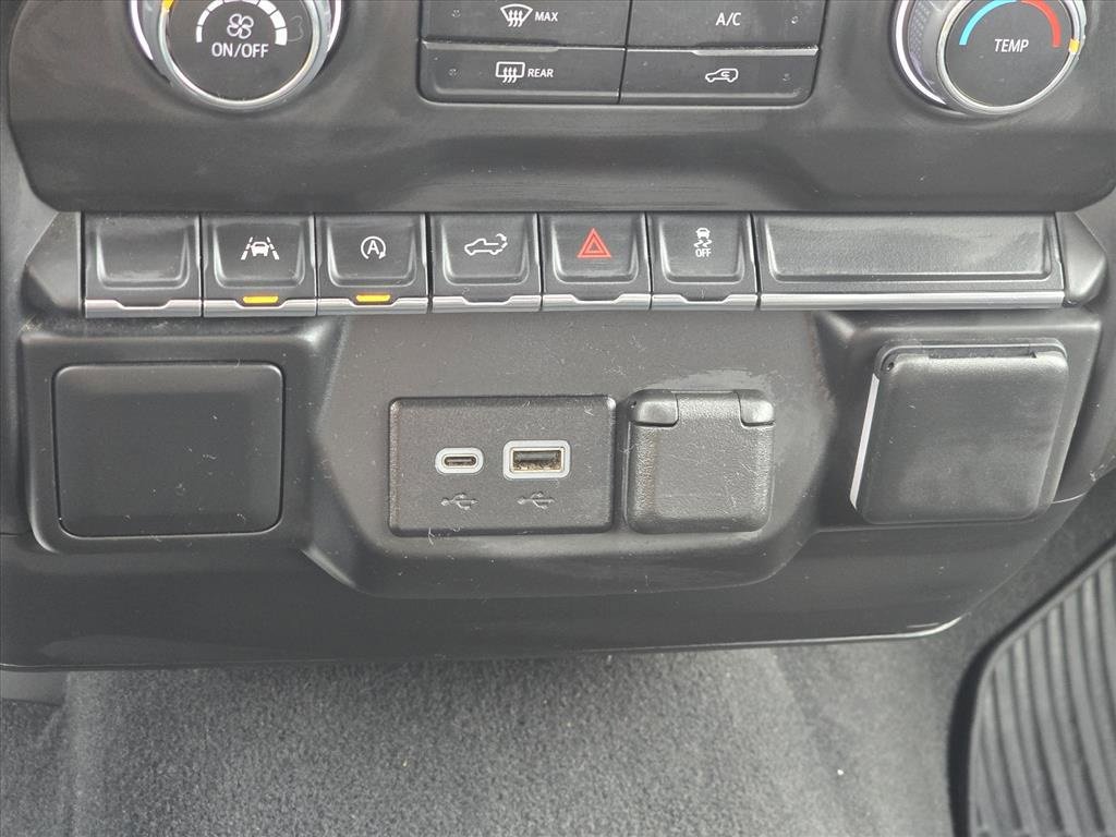 Used 2023 Chevrolet Silverado 1500 Custom image 20