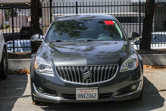 Used 2017 Buick Regal Premium w/ Driver Confidence Package #1 FWD image 2