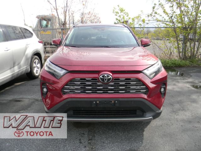 Used 2022 Toyota RAV4 Limited w/ Limited Grade Weather Package AWD/4WD image 3