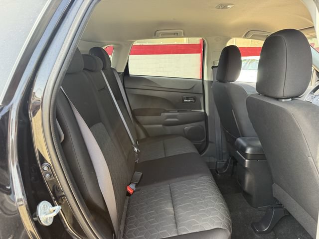 Used 2024 Mitsubishi Outlander Sport AWD image 28