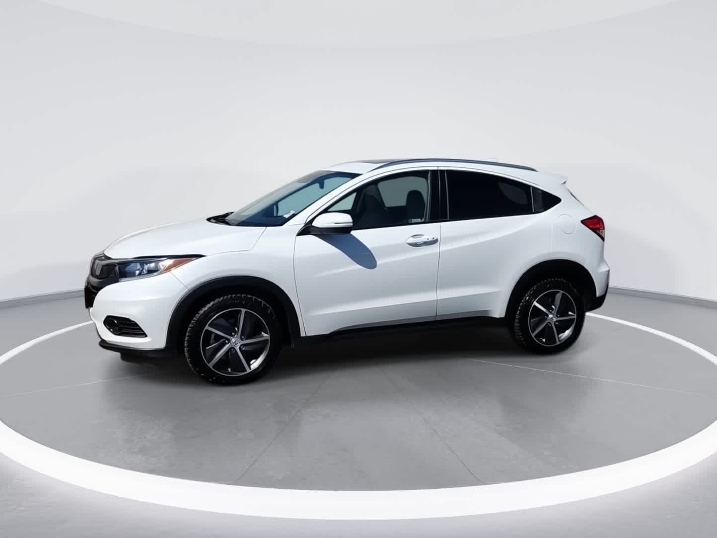 Used 2021 Honda HR-V EX image 4