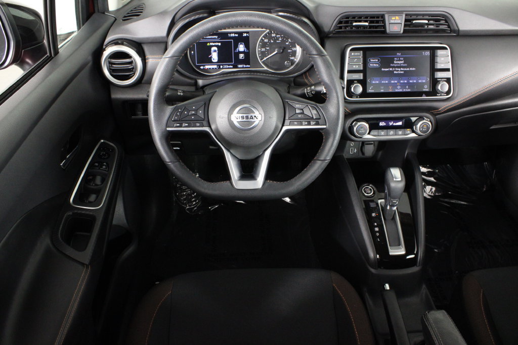 Certified 2022 Nissan Versa SR w/ Trunk Package FWD image 7