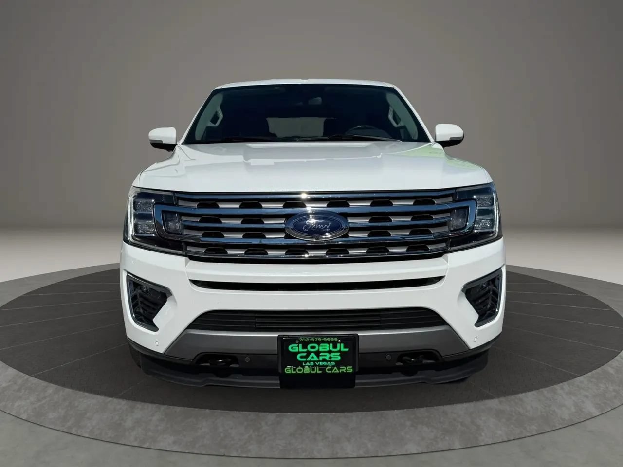 Used 2020 Ford Expedition Limited w/ Equipment Group 302A AWD/4WD image 3