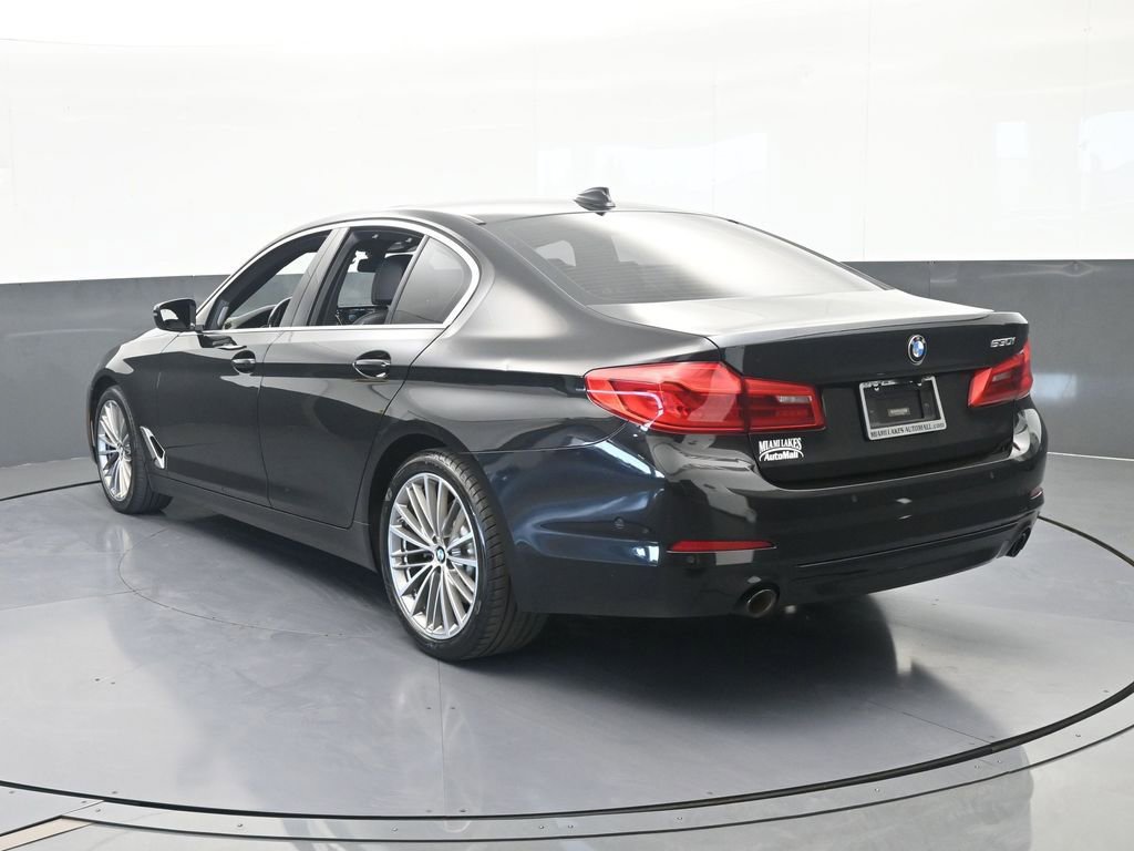 Used 2019 BMW 530i w/ Premium Package RWD image 4