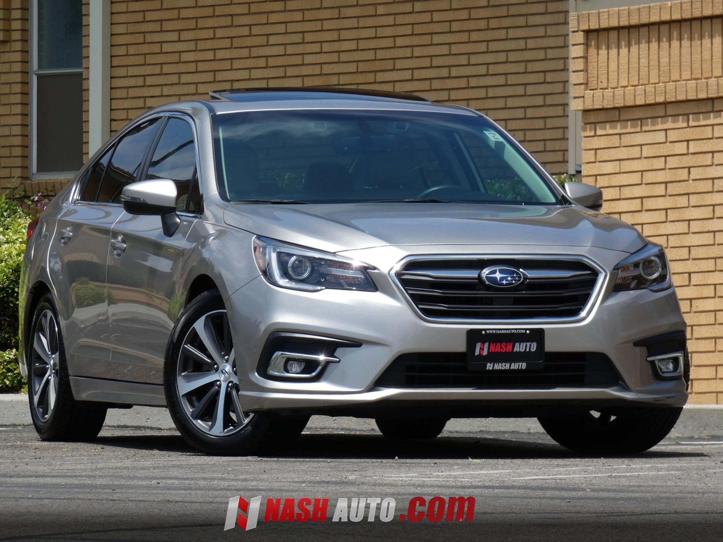 Used 2018 Subaru Legacy 2.5i Limited AWD/4WD image 3