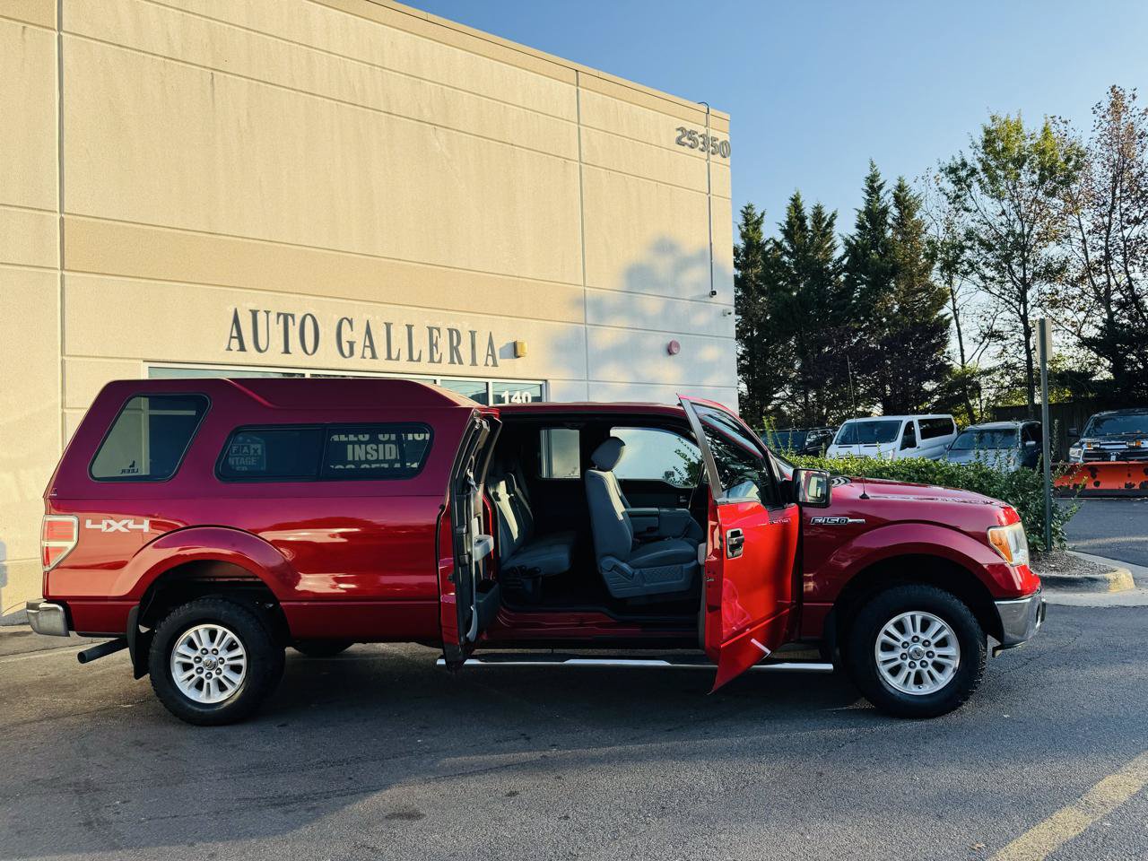 Used 2013 Ford F150 XLT w/ HD Payload Pkg AWD/4WD image 40