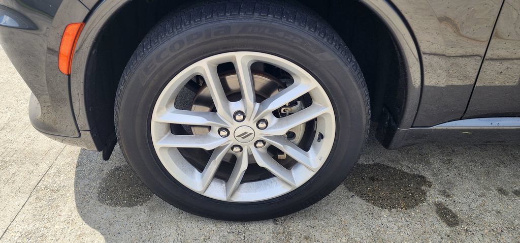 Used 2025 Dodge Durango GT AWD/4WD image 9