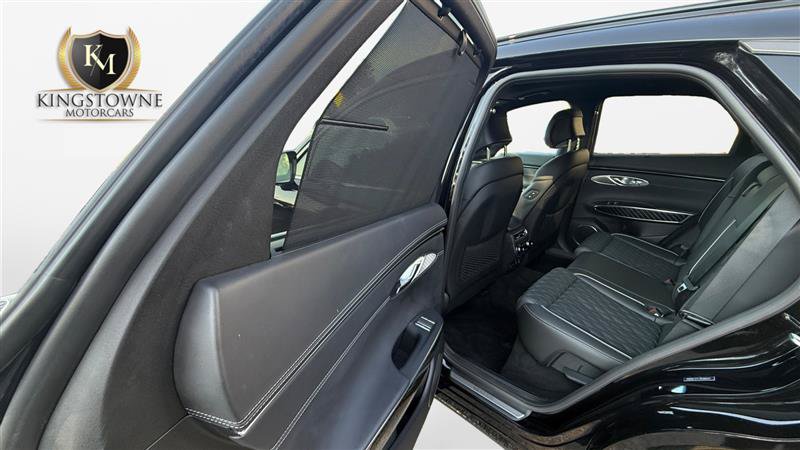 Used 2024 Genesis GV70 3.5T Sport w/ Sport Prestige Package AWD/4WD image 22