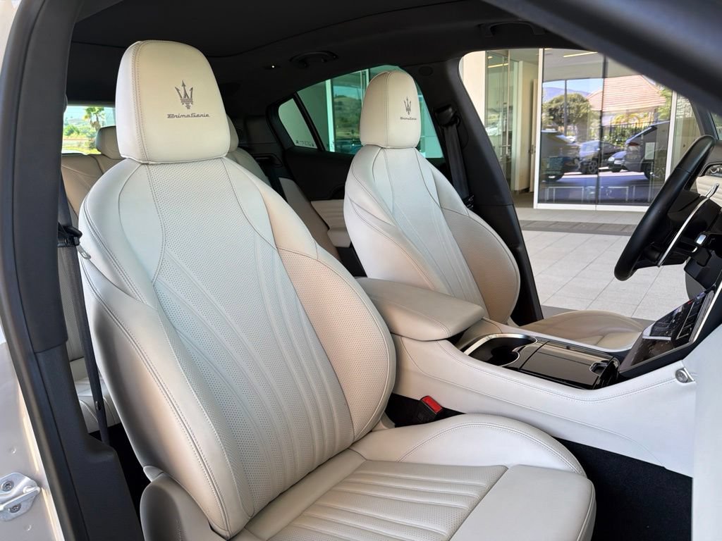 Certified 2023 Maserati Grecale Modena AWD/4WD image 18