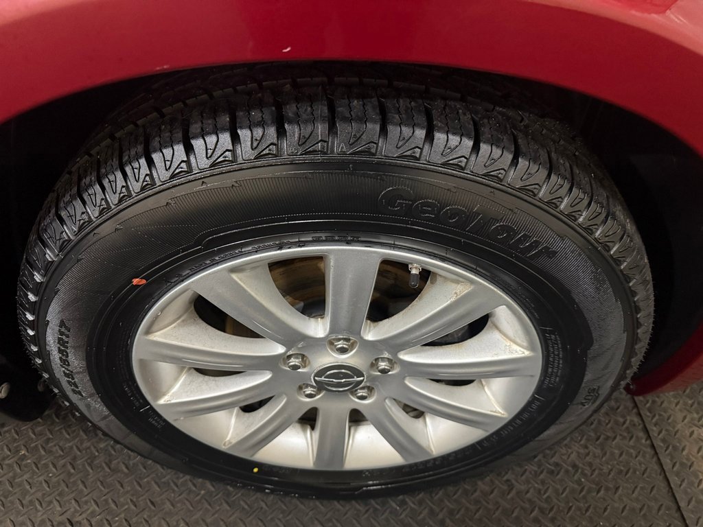 Used 2012 Chrysler 200 Touring w/ Cold Weather Group image 13