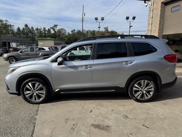 Used 2020 Subaru Ascent Limited w/ Popular Package #3 image 6
