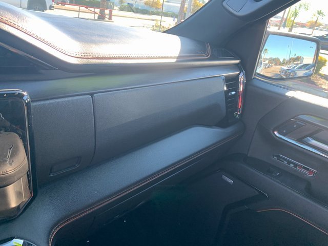 Used 2024 GMC Sierra 1500 AT4 w/ AT4 Premium Package image 25