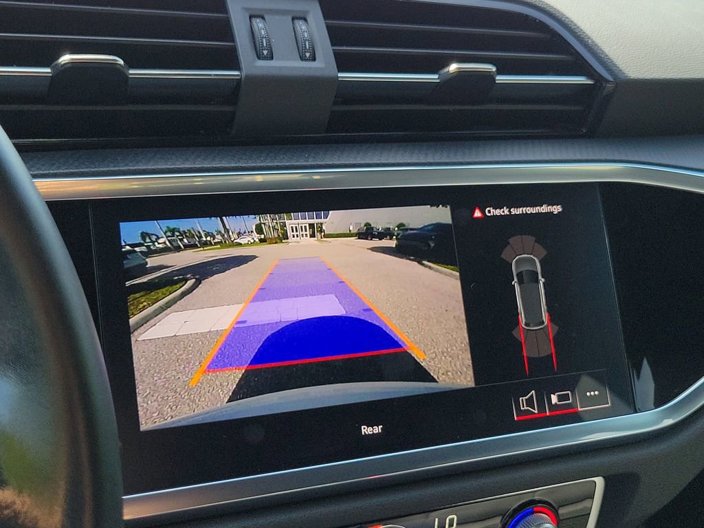 Certified 2025 Audi Q3 2.0T Premium w/ Convenience Package AWD/4WD image 13