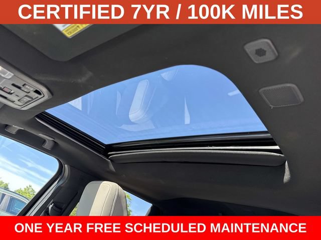 Used 2025 Toyota Tacoma Limited AWD/4WD image 16