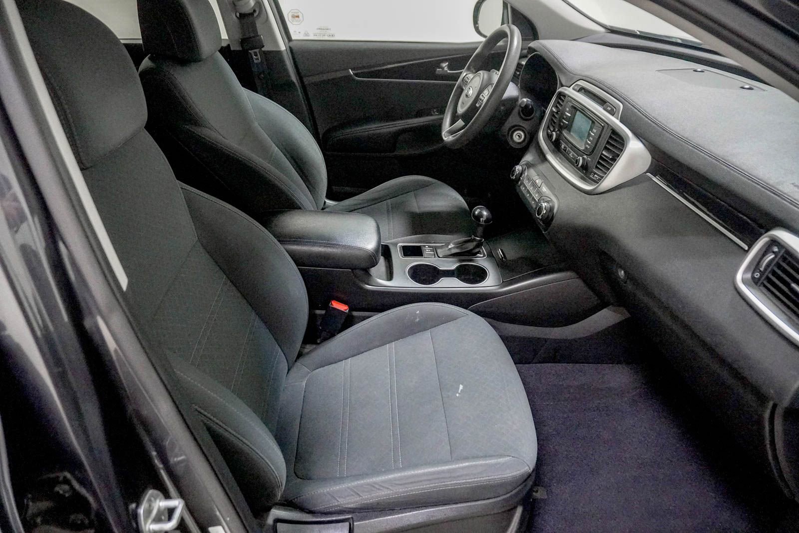 Used 2017 Kia Sorento AWD image 31