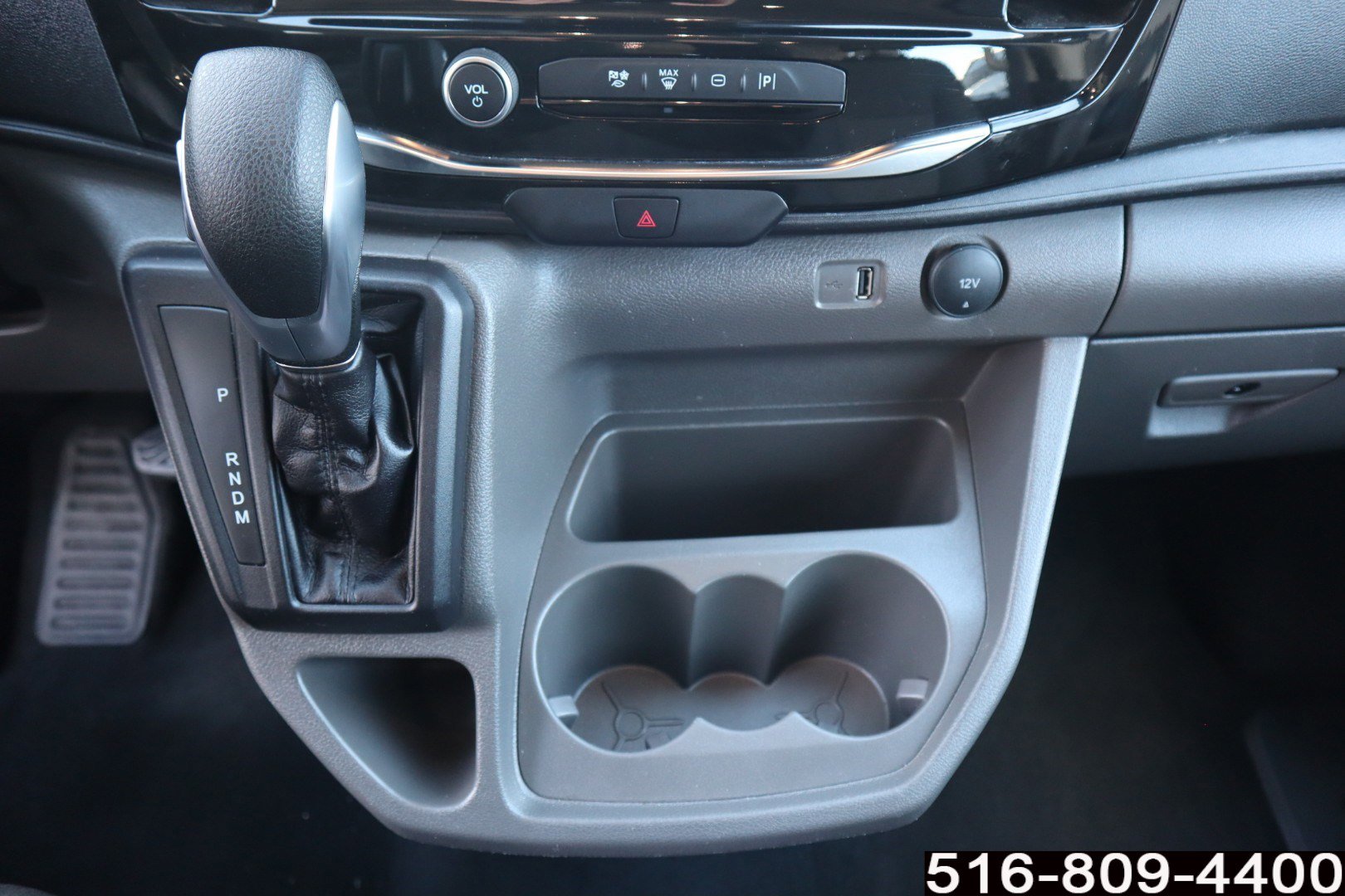 Used 2023 Ford Transit 350 XLT image 17