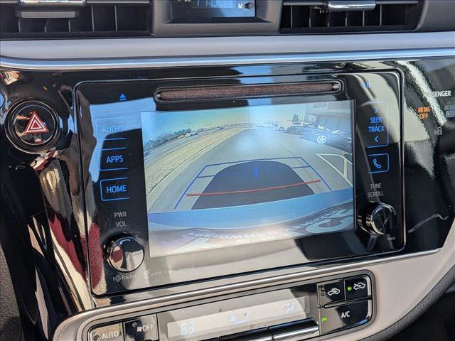 Used 2017 Toyota Corolla LE image 14