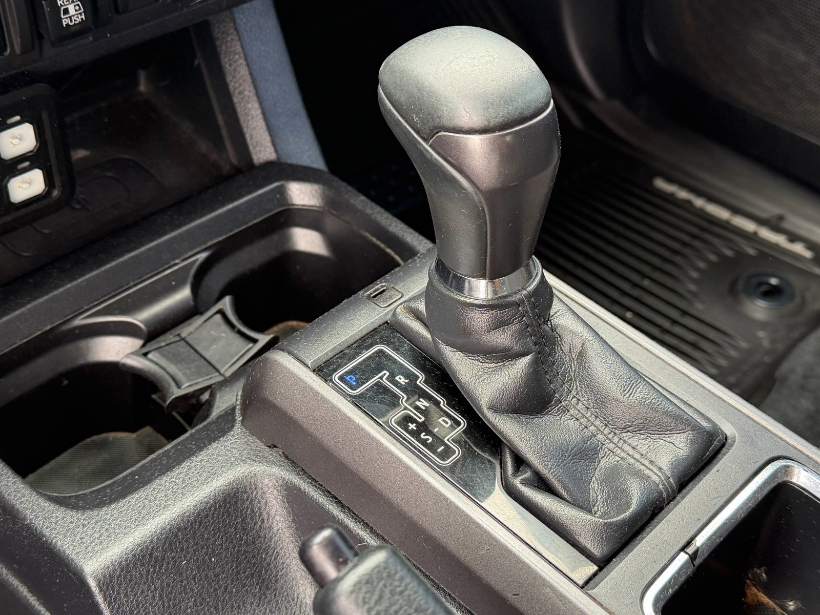 Used 2019 Toyota Tacoma TRD Sport w/ Technology Package RWD image 25