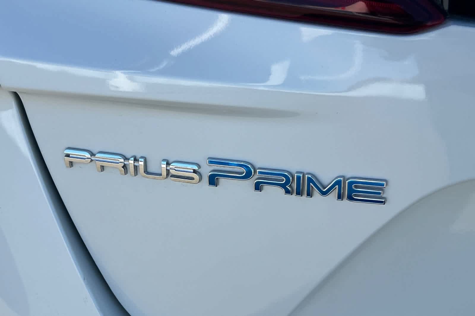 Used 2017 Toyota Prius Prime Advanced FWD image 21