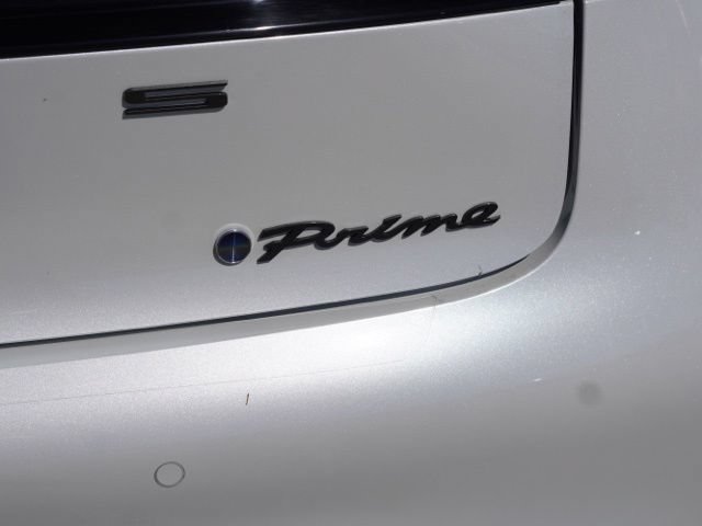 Used 2024 Toyota Prius Prime Premium FWD image 10