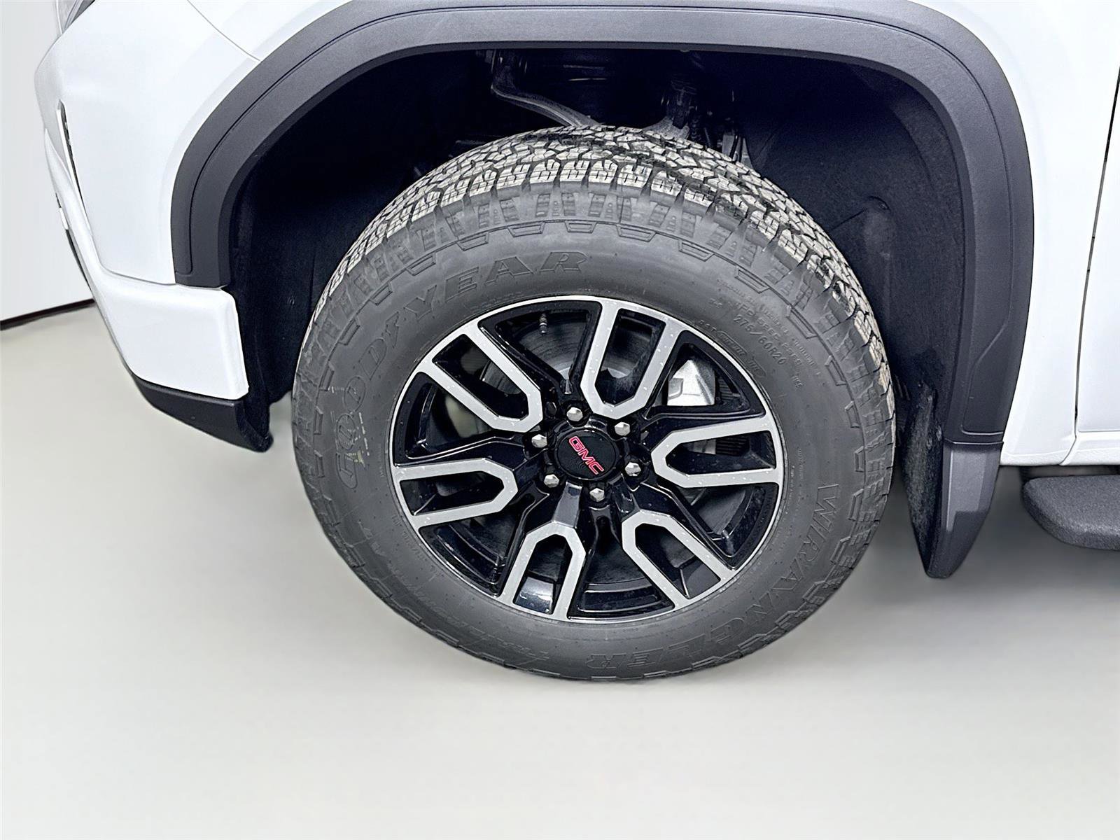 New 2026 GMC Sierra 1500 AT4 w/ AT4 Premium Package AWD/4WD image 26