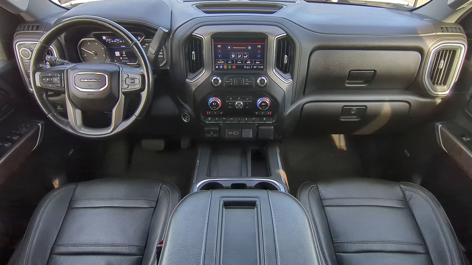 Used 2022 GMC Sierra 2500 Denali w/ Denali Ultimate Package image 17