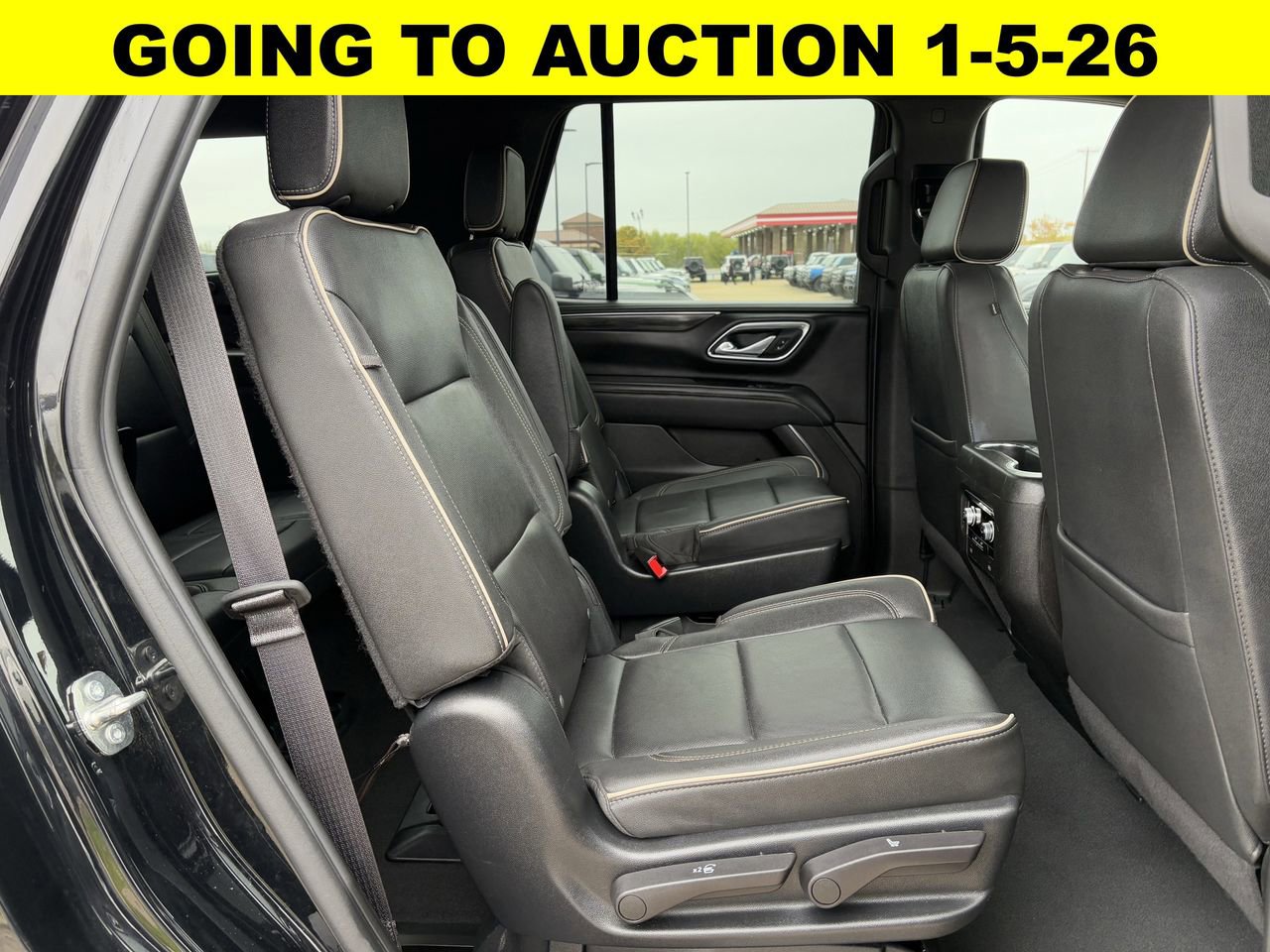 Used 2023 GMC Yukon SLT image 30