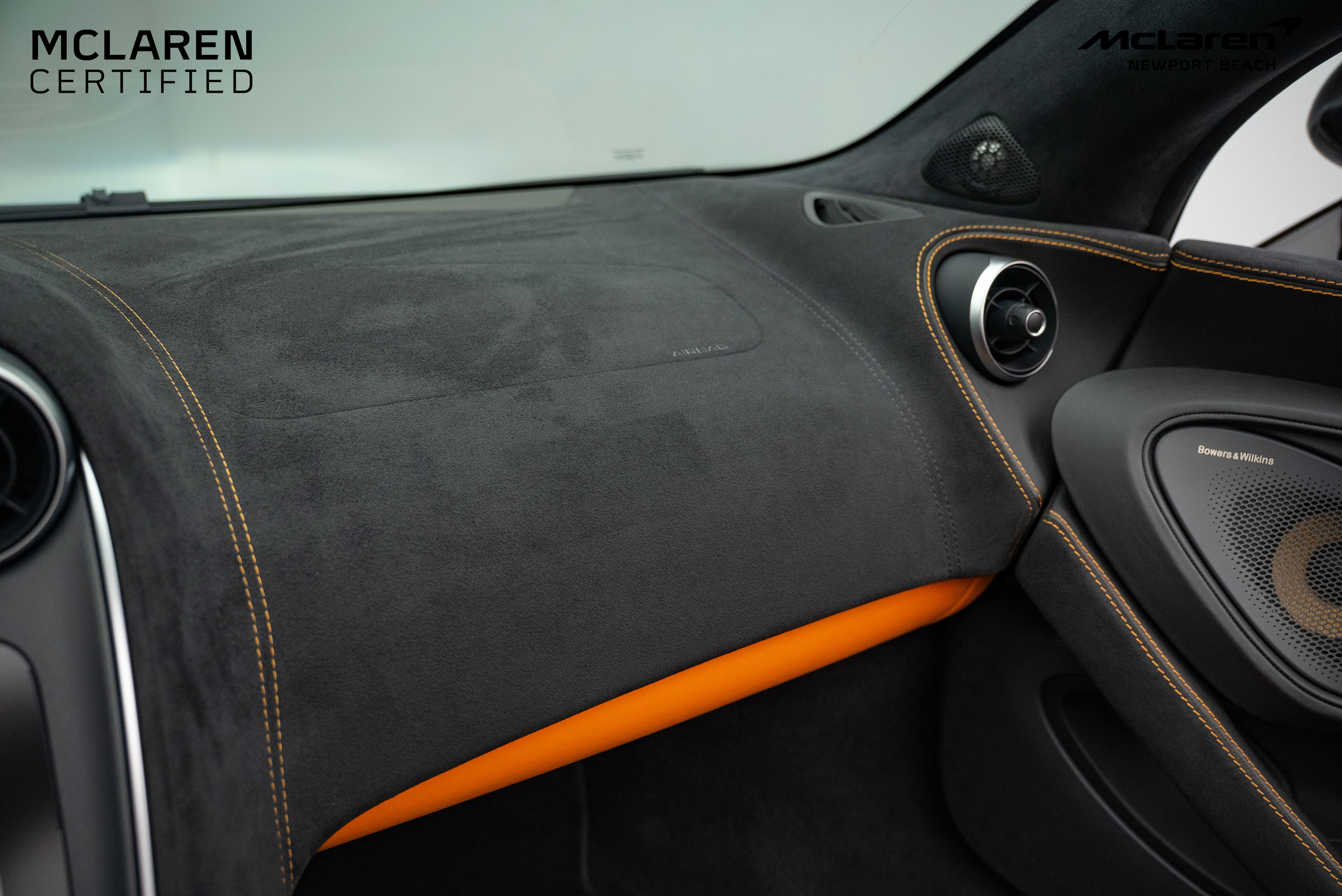 Used 2019 McLaren 570S Spider image 32