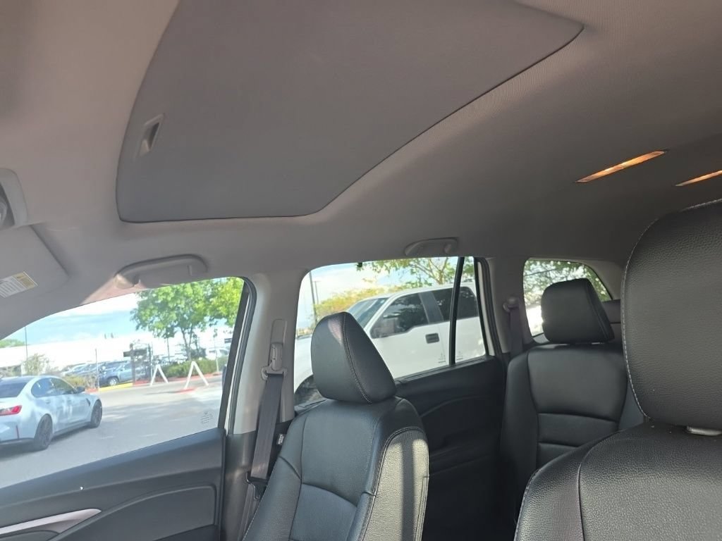 Used 2021 Honda Pilot Special Edition image 14