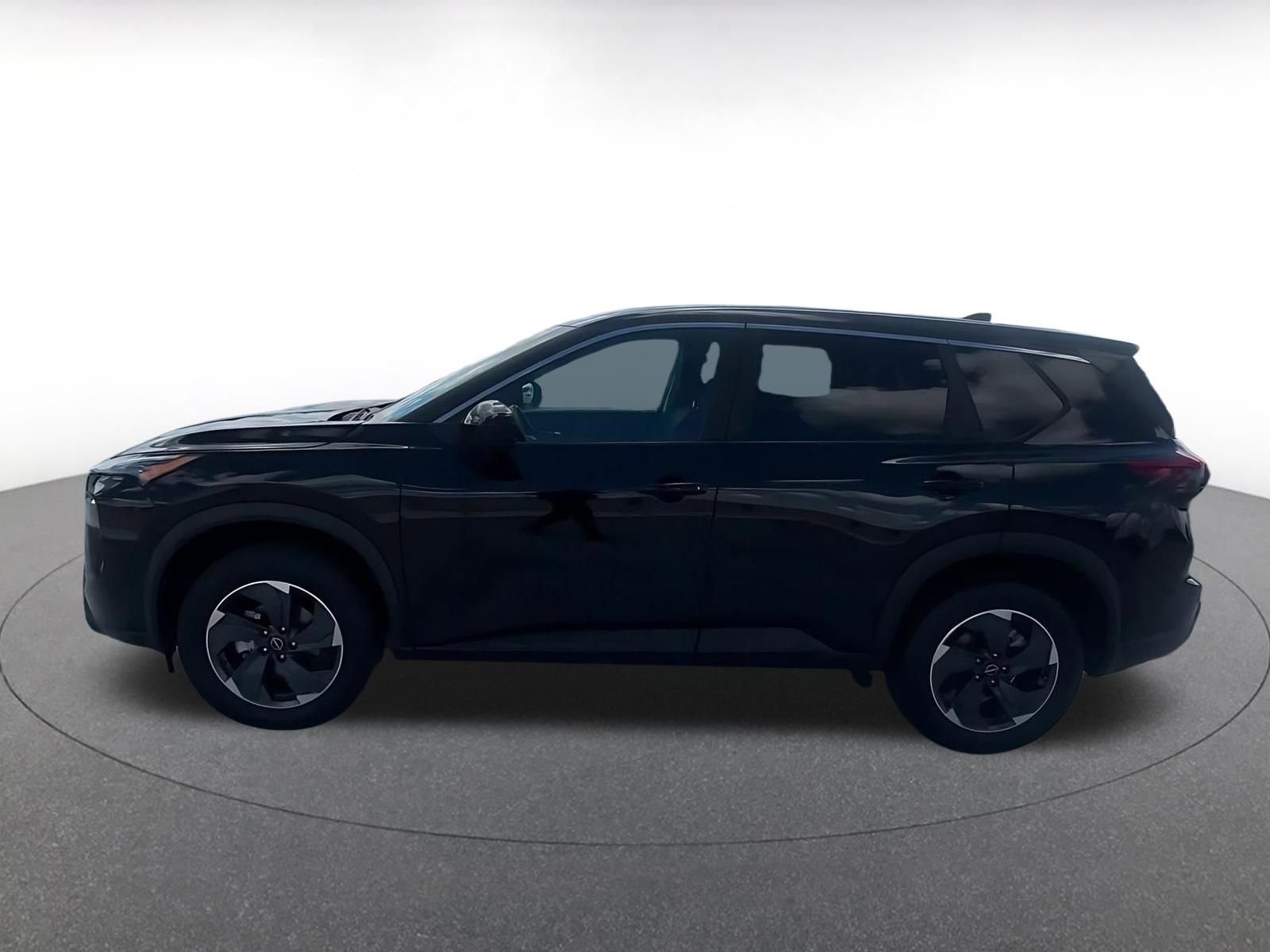 Used 2024 Nissan Rogue SV FWD image 9
