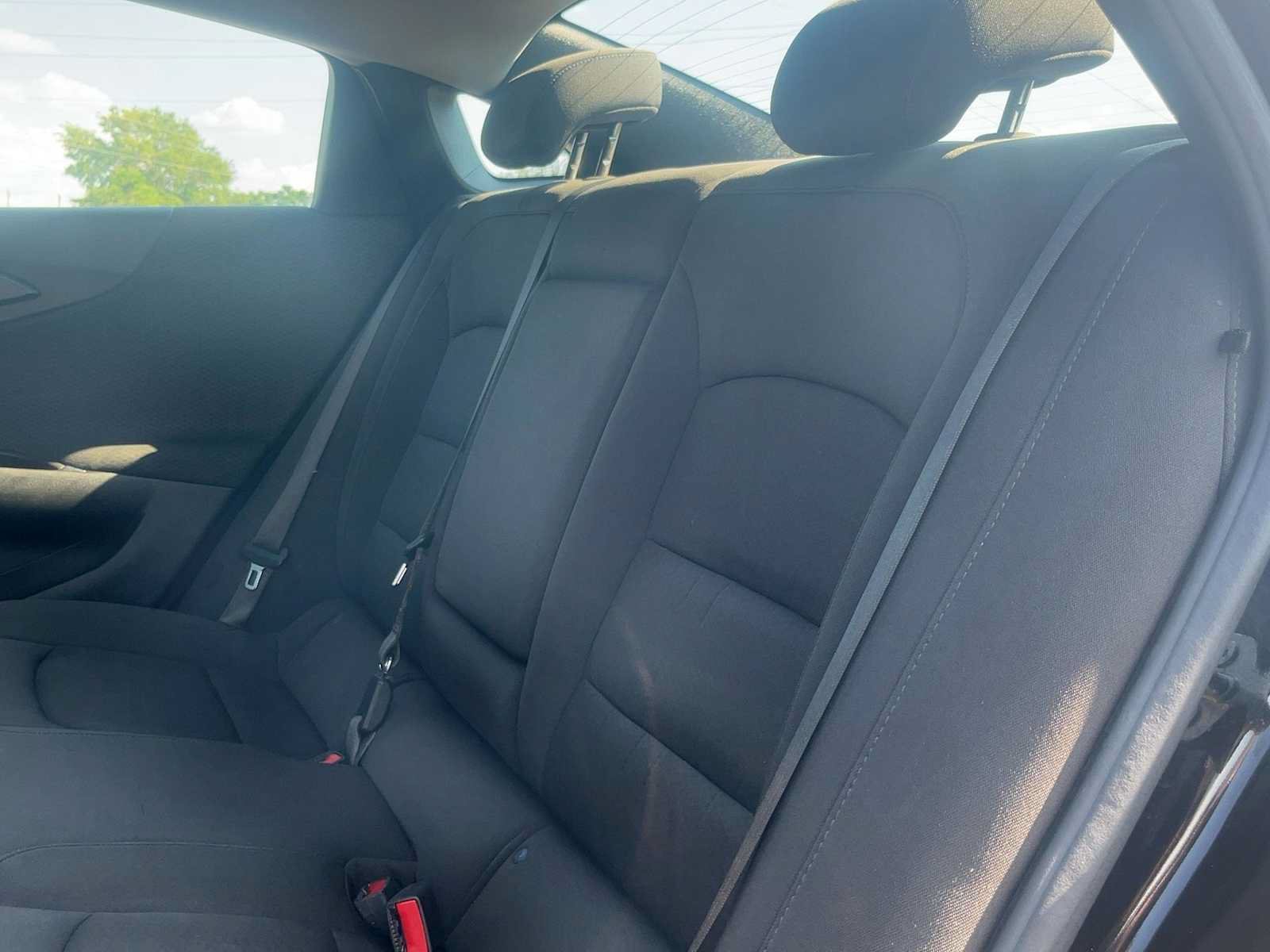 Used 2020 Chevrolet Malibu LT FWD image 33