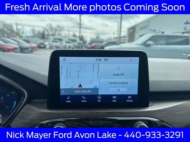 Used 2020 Ford Escape Titanium image 14
