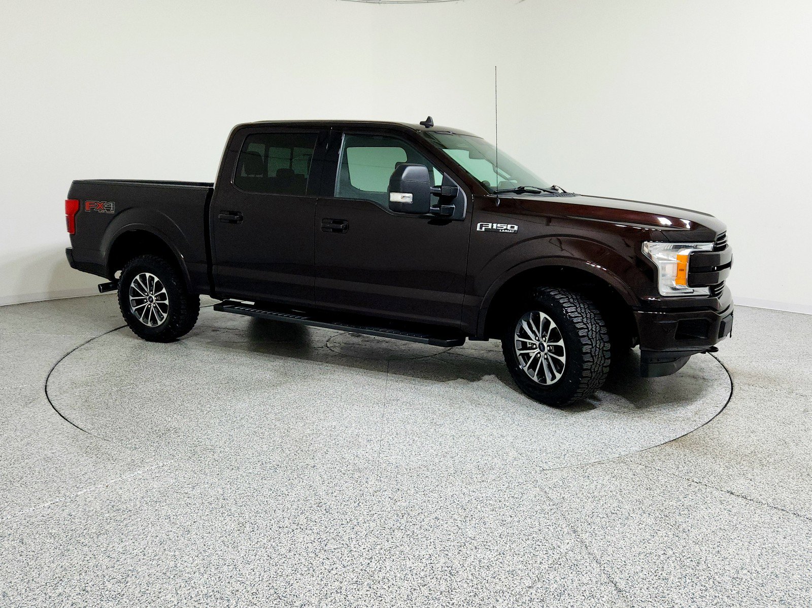 Used 2019 Ford F150 Lariat image 5