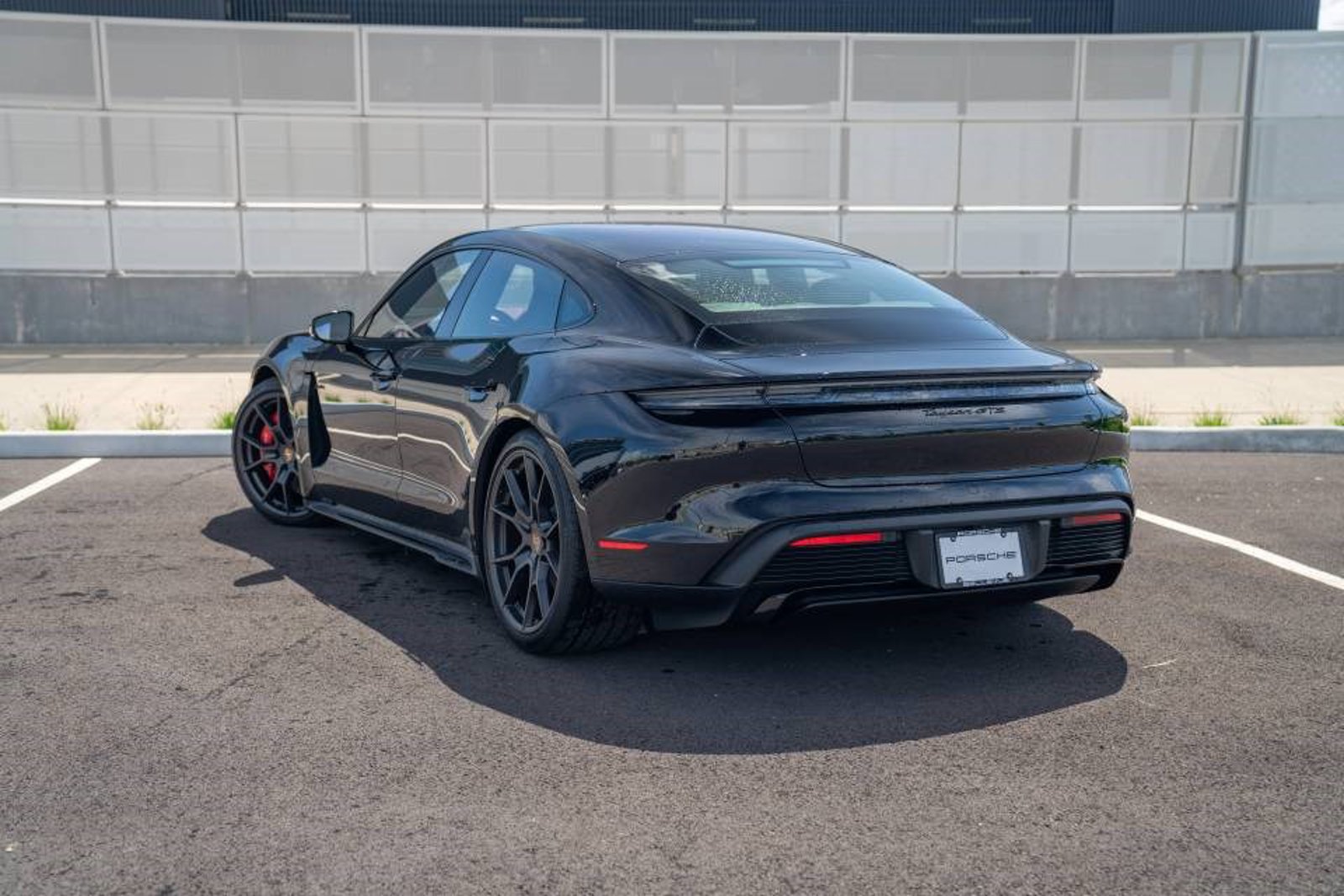 New 2026 Porsche Taycan GTS AWD/4WD image 3